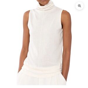 Kinross Cashmere sleeveless turtleneck